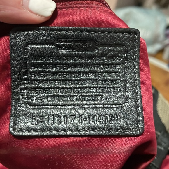 Coach purse good condition - Picture 3 of 6